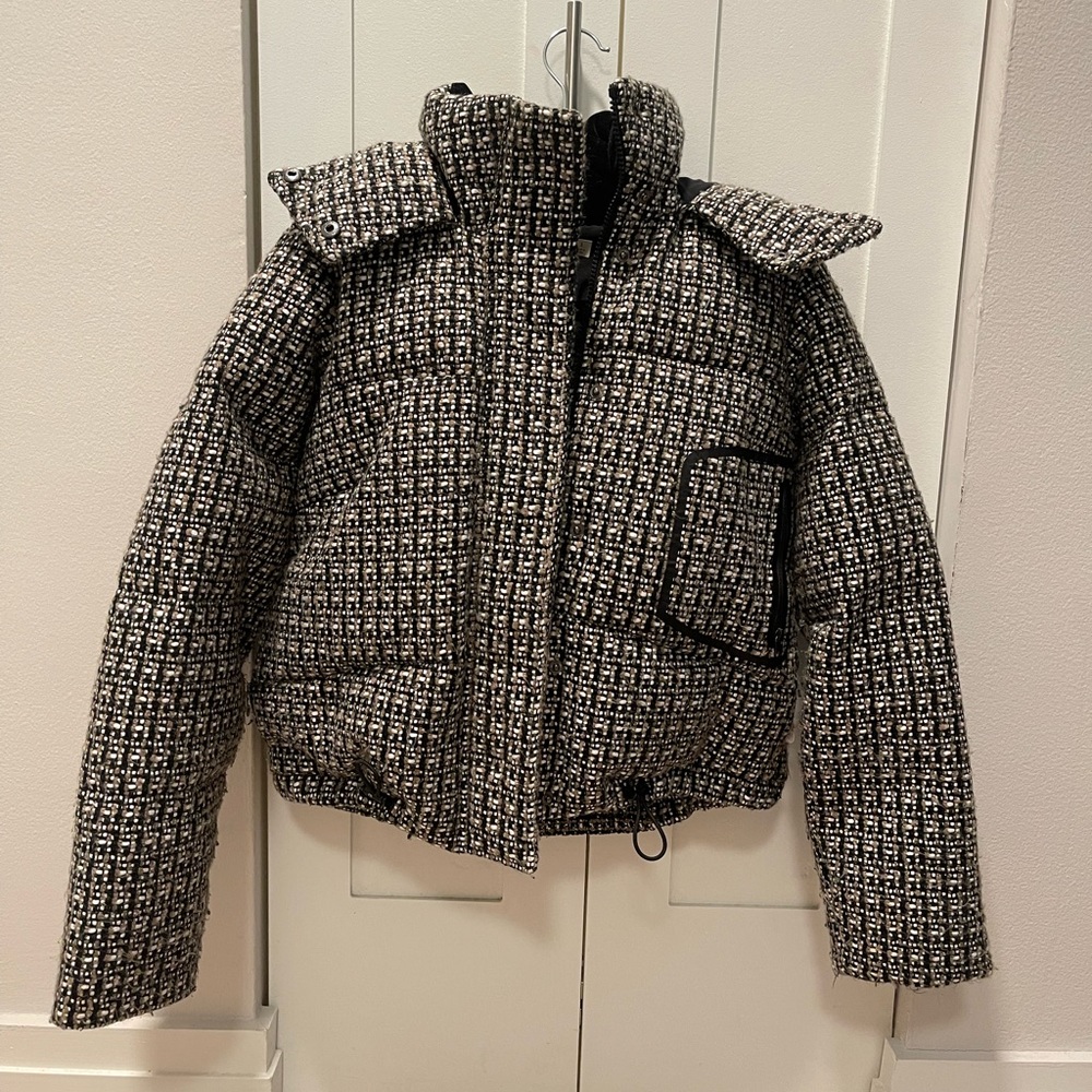 BLANC NOIR CROPPED JACKET